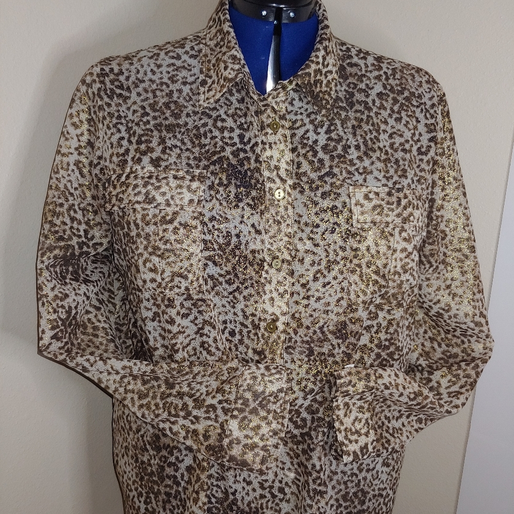 🔥 Organza Animal Print Button Down Shirt.